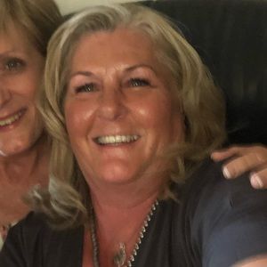 Meet your Posher, Deb